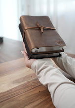 Load image into Gallery viewer, BIBLIA EL CAMINO “EDICION PAREJA”
