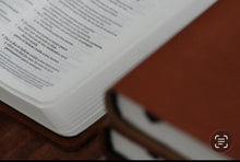 Load image into Gallery viewer, La Biblia del Camino
